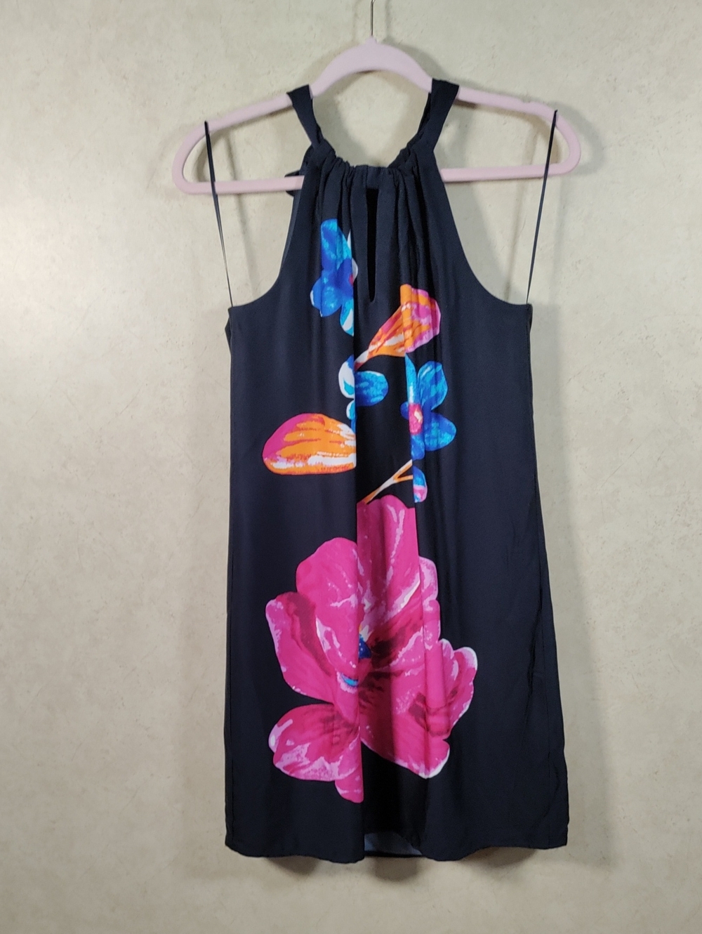 H133 Trina Turk Blue & Pink Floral Tied Neck Dress 6
